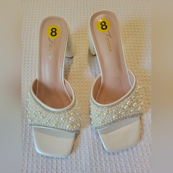 Forever  White Pearl Embellished Women's Heels - Picture 2 of 11